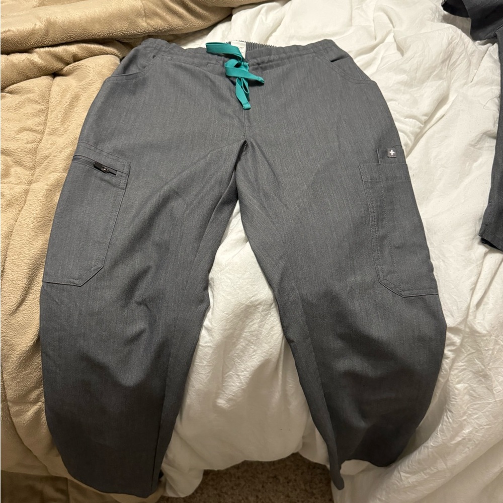 Figs scrub pants